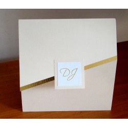 Invitación de casamiento tríptico con Franja en dorado